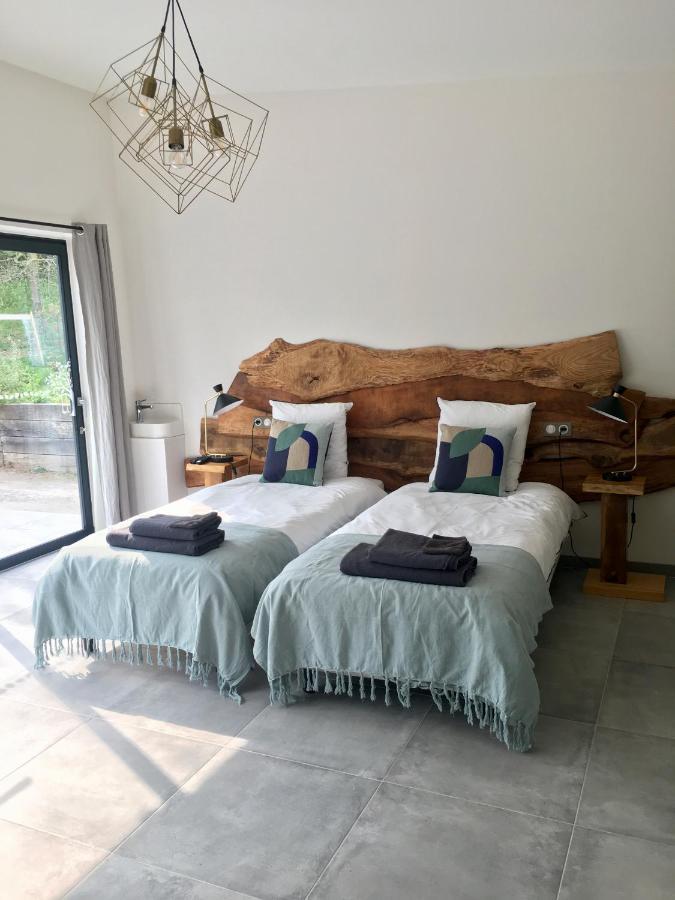 Bed and Breakfast Les Bobos A La Ferme La Madelaine-sous-Montreuil Экстерьер фото