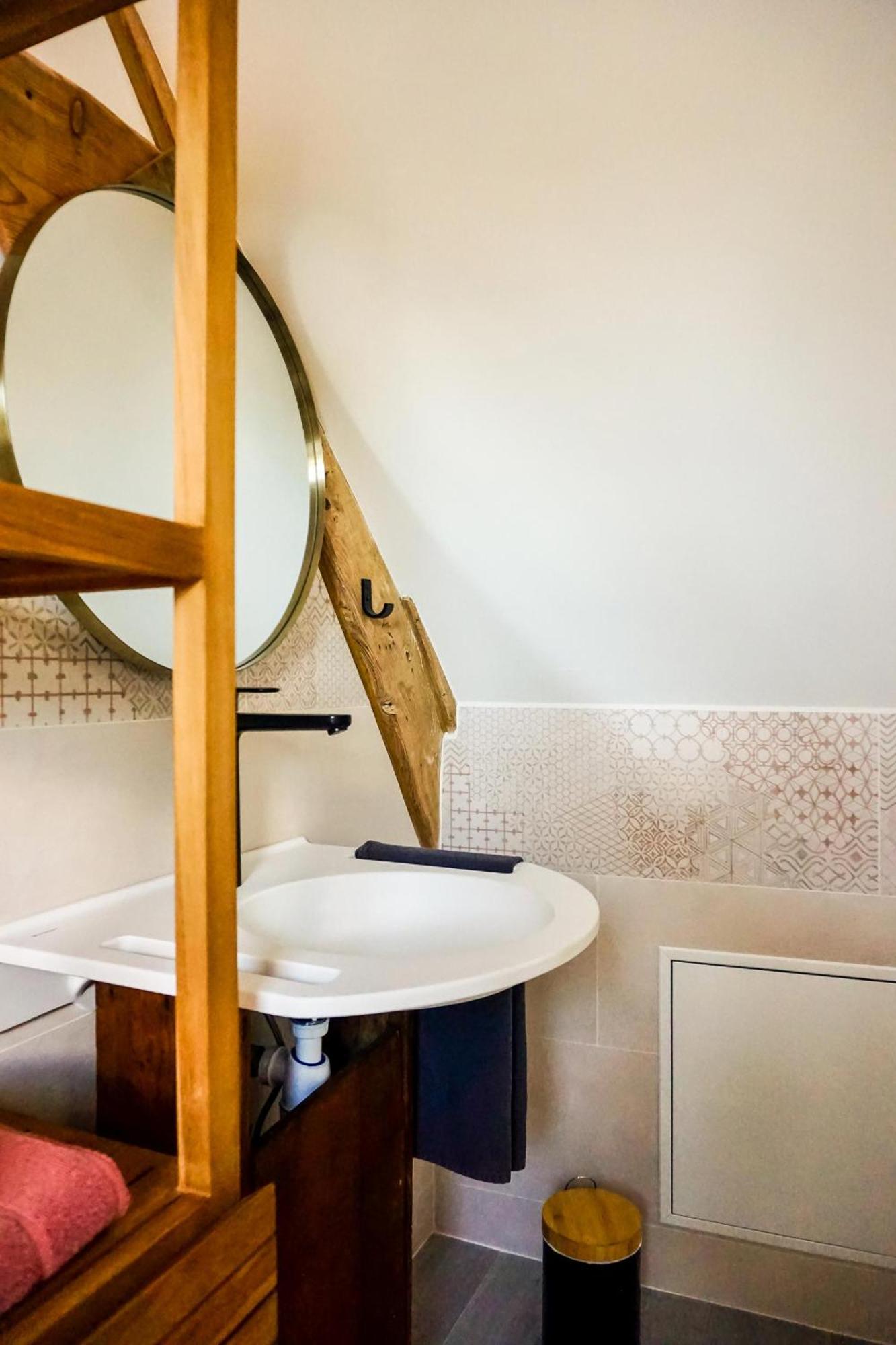 Bed and Breakfast Les Bobos A La Ferme La Madelaine-sous-Montreuil Экстерьер фото